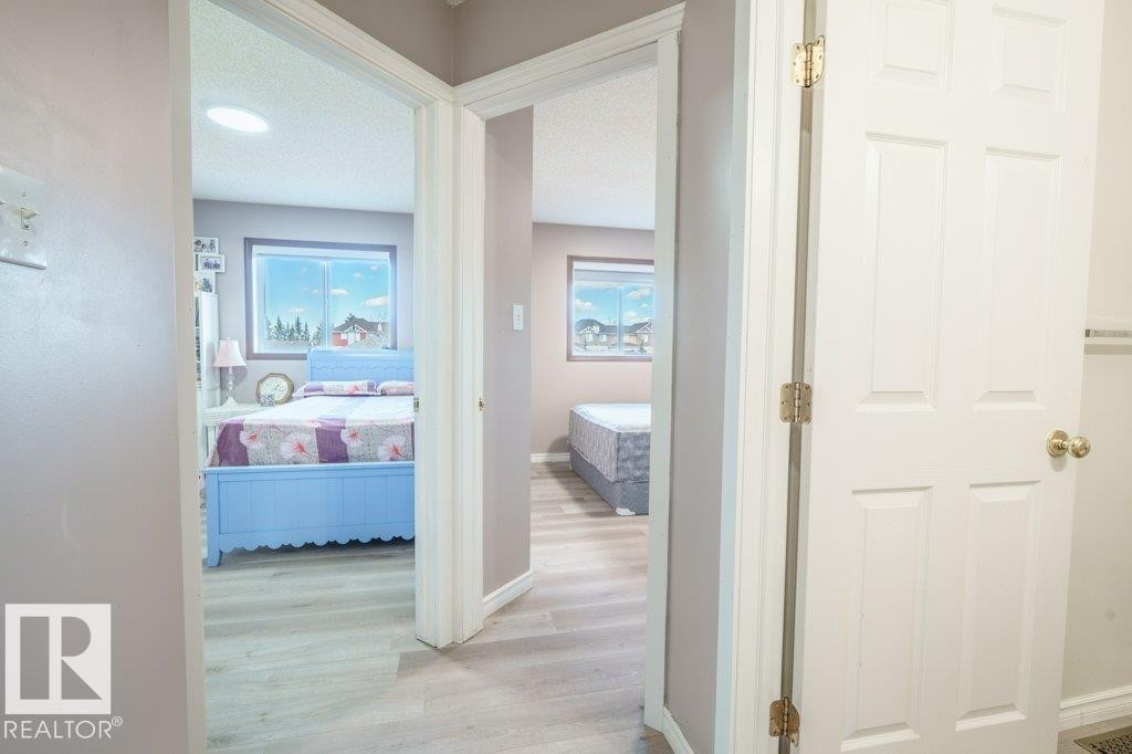 3024 32 Avenue, Edmonton, AB - Indoor Photo Showing Other Room