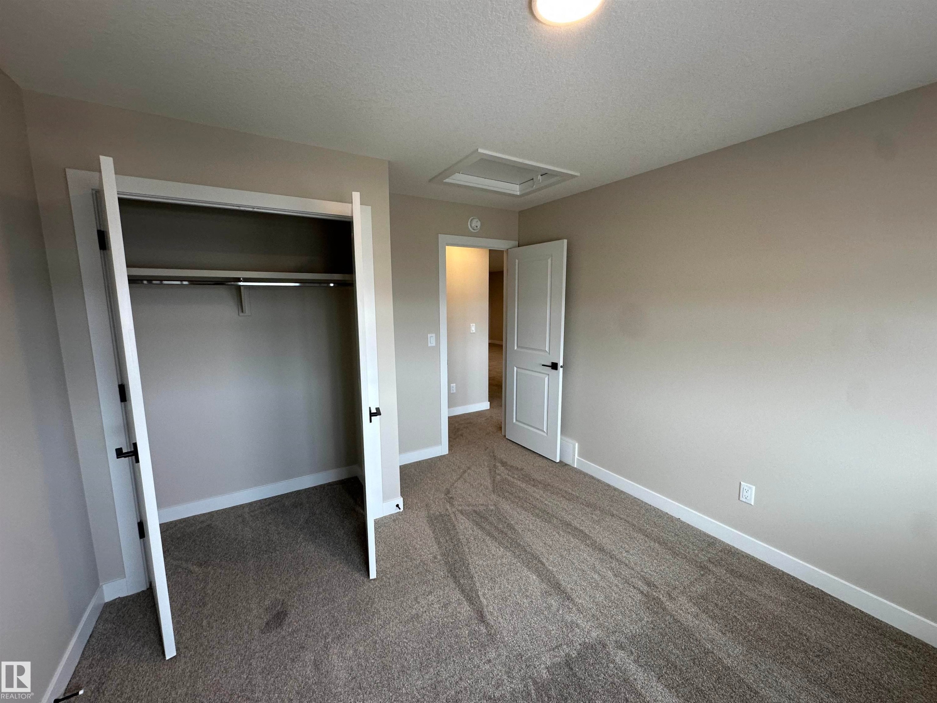 227 Ravine Drive, Devon, AB - Indoor