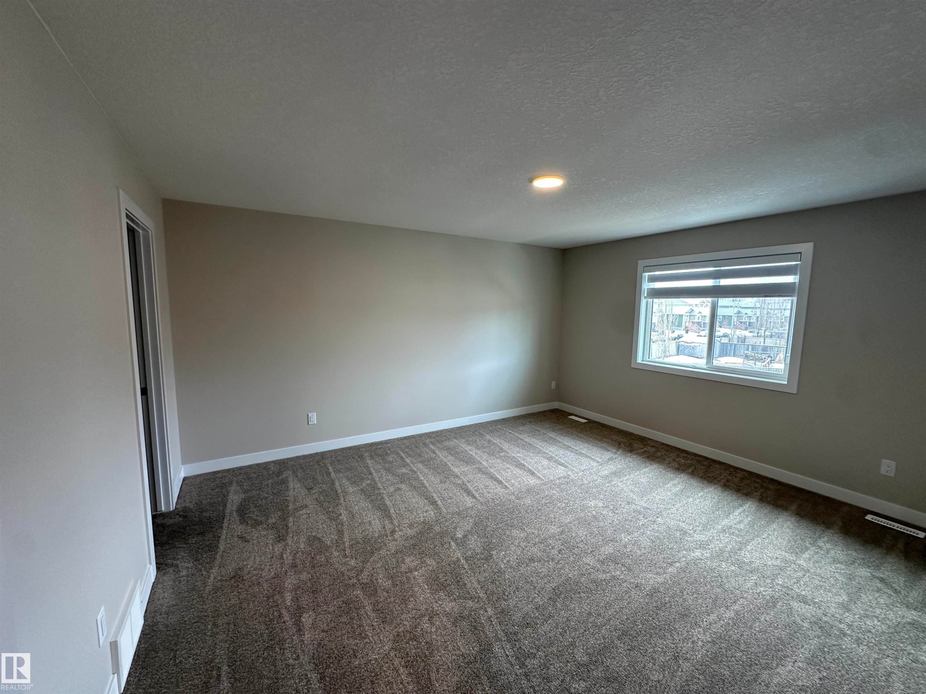 227 Ravine Drive, Devon, AB - Indoor Photo Showing Other Room
