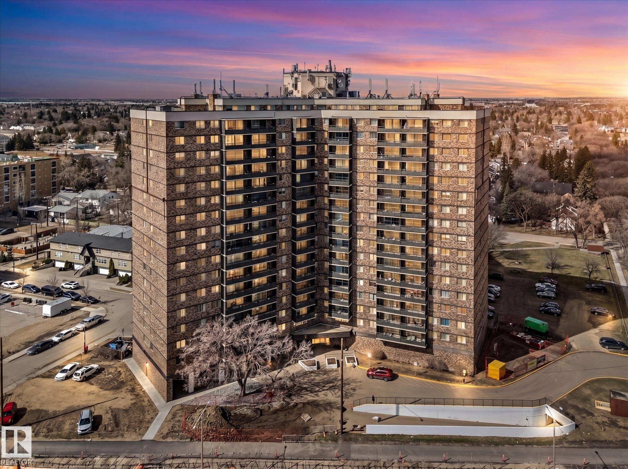 102 13910 Stony Plain Road, Edmonton, AB - Outdoor With View