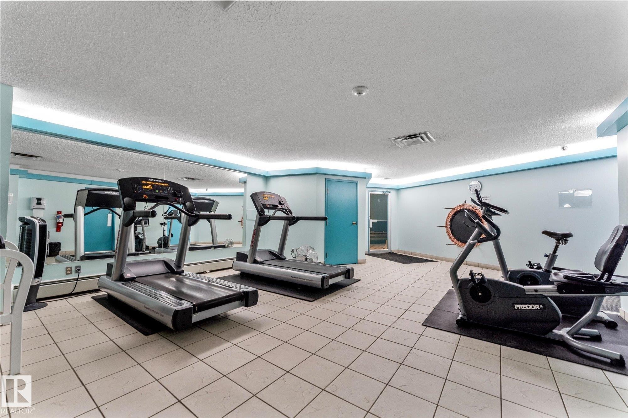 102 13910 Stony Plain Road, Edmonton, AB - Indoor Photo Showing Gym Room