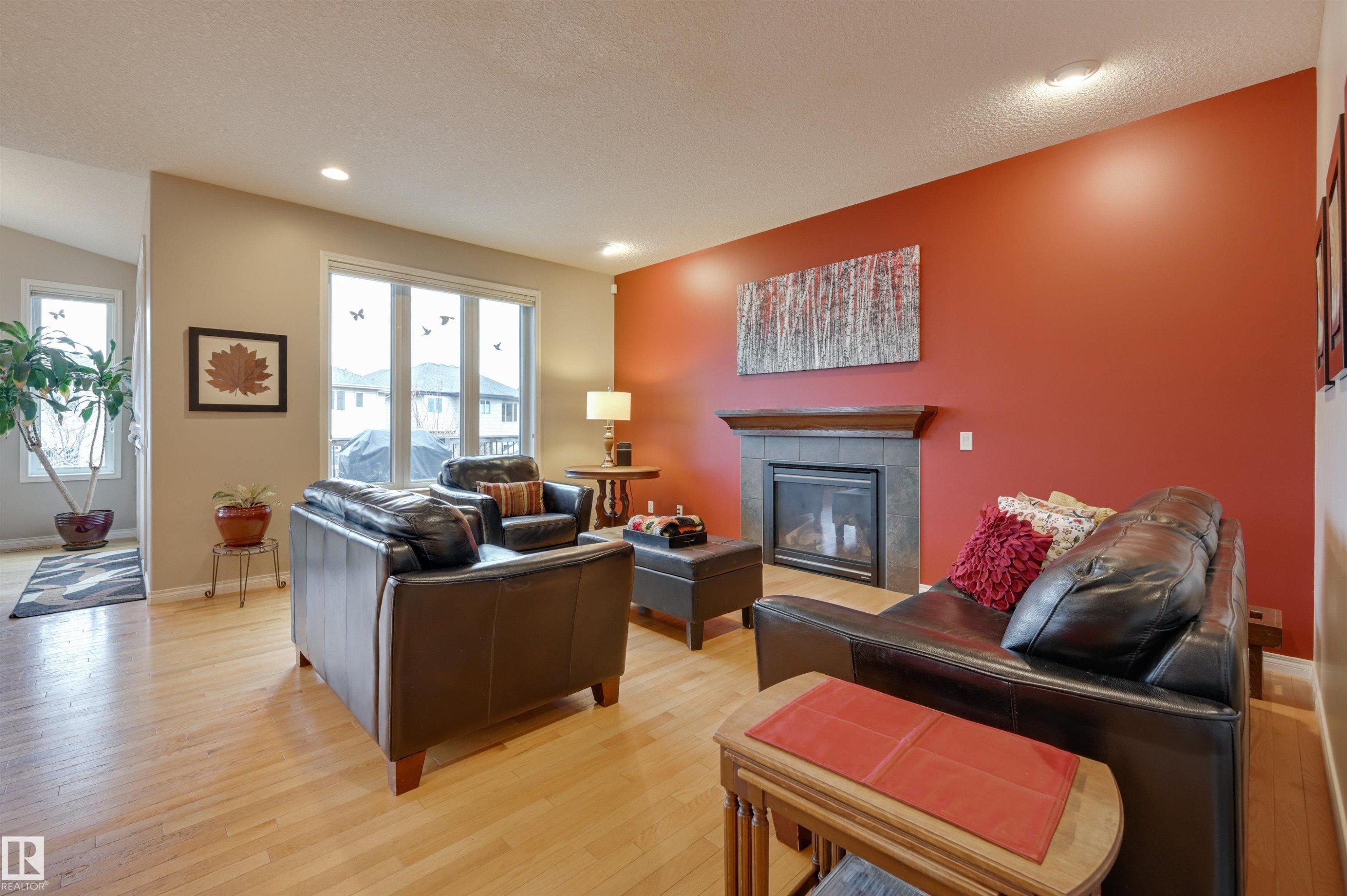 20645 93A Avenue, Edmonton, AB - Indoor Photo Showing Living Room With Fireplace