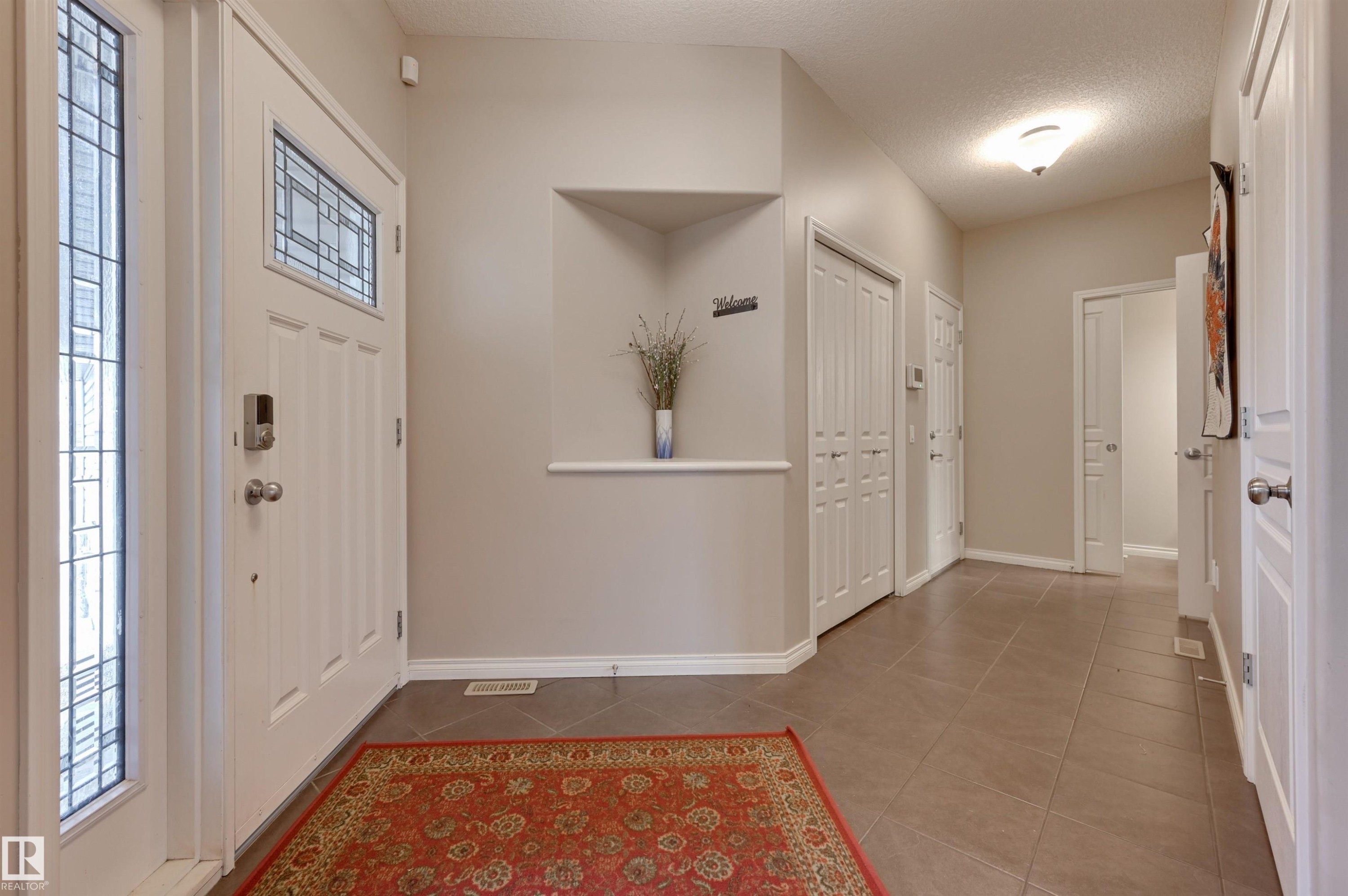 20645 93A Avenue, Edmonton, AB - Indoor Photo Showing Other Room