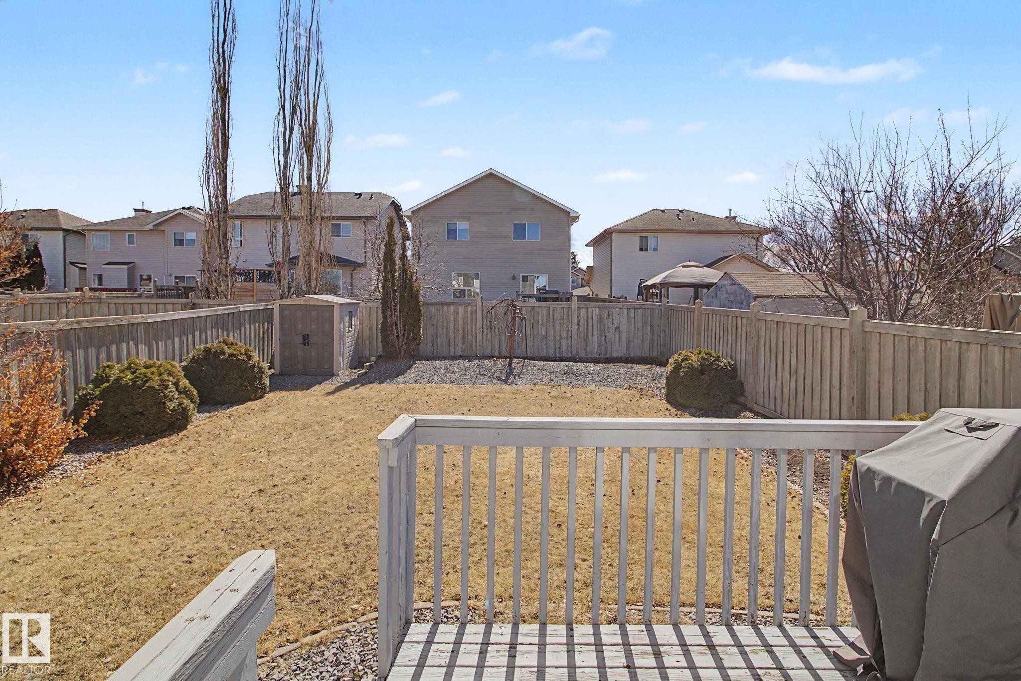 3505 Mclean Crescent, Edmonton, AB - Outdoor
