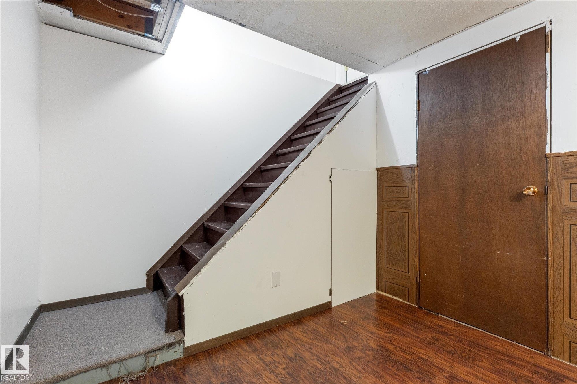 20 Athabasca Acres, Devon, AB - Indoor Photo Showing Other Room