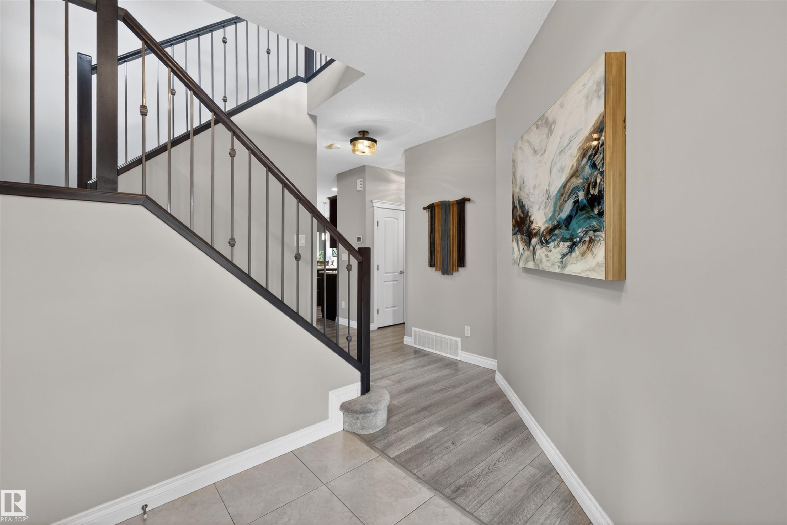 3353 Hilton Crescent, Edmonton, AB - Indoor Photo Showing Other Room