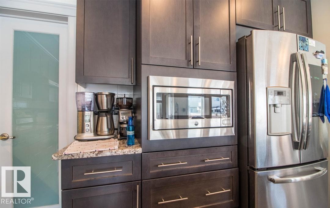 13855 143 Avenue, Edmonton, AB - Indoor Photo Showing Other Room