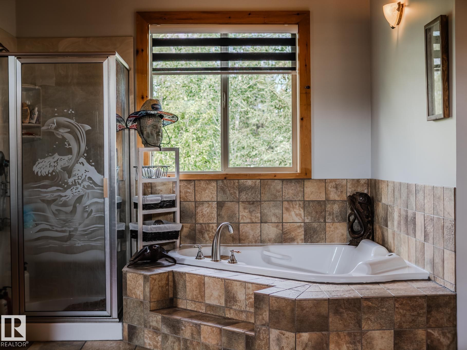 213 Lakeshore Drive, Rural Athabasca County, AB - Indoor Photo Showing Bathroom