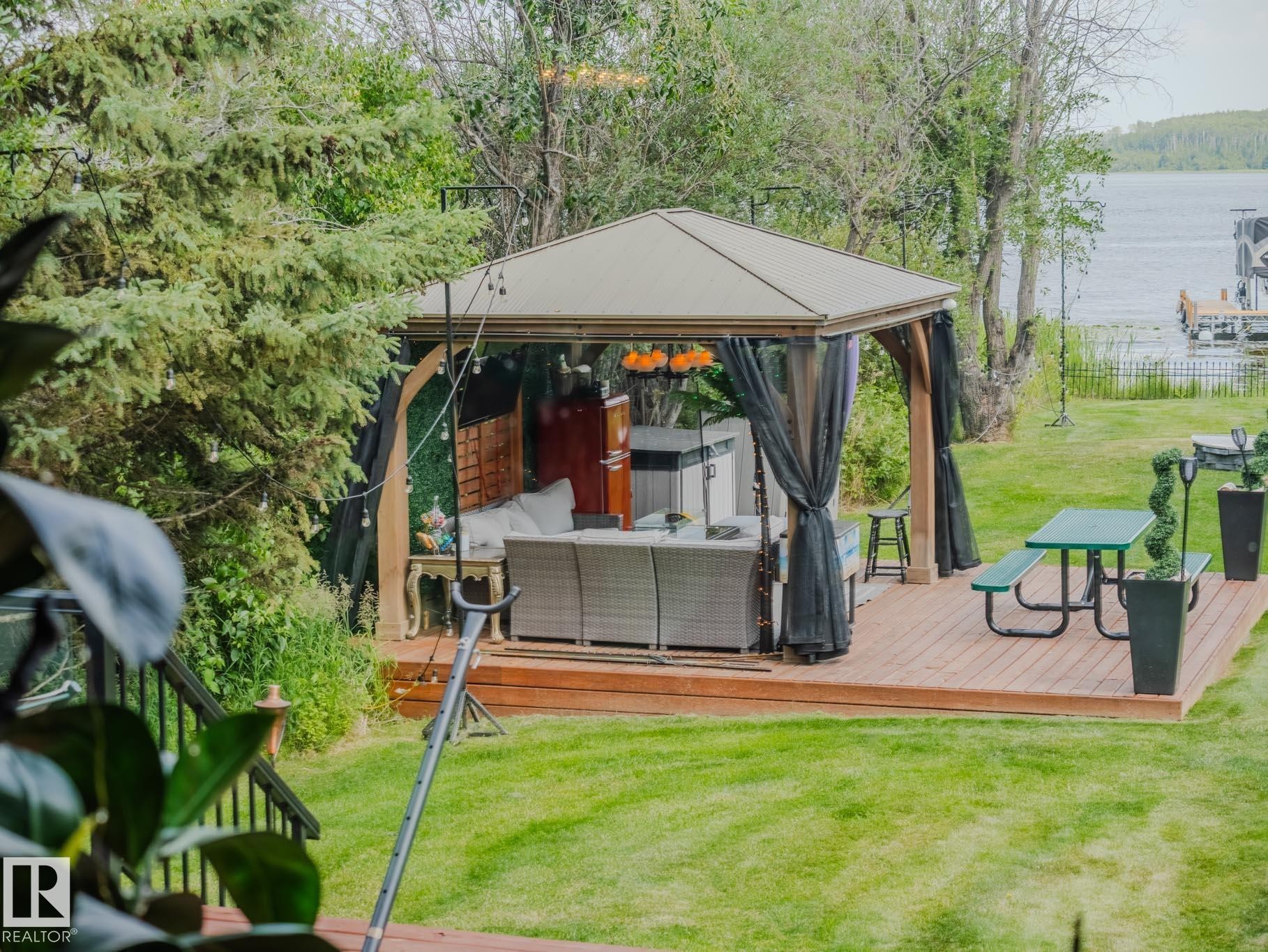 213 Lakeshore Drive, Rural Athabasca County, AB - Outdoor With Body Of Water