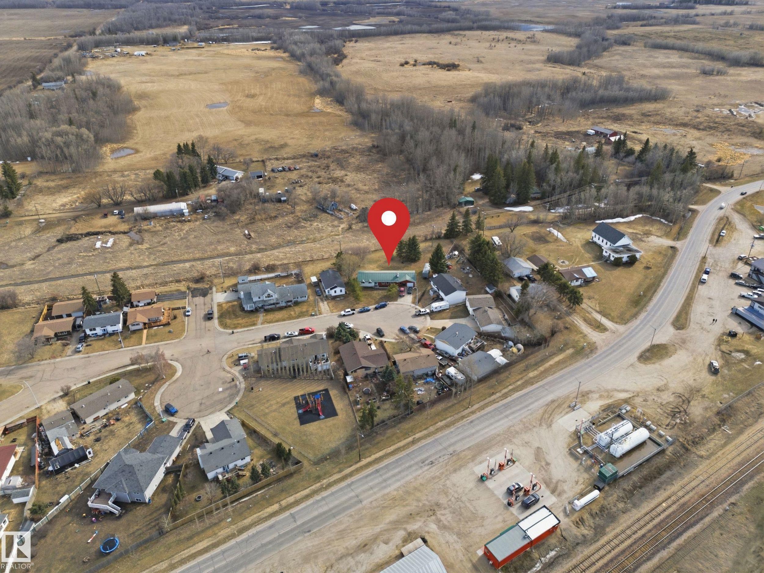 5319 49 Avenue, Onoway, AB - With View
