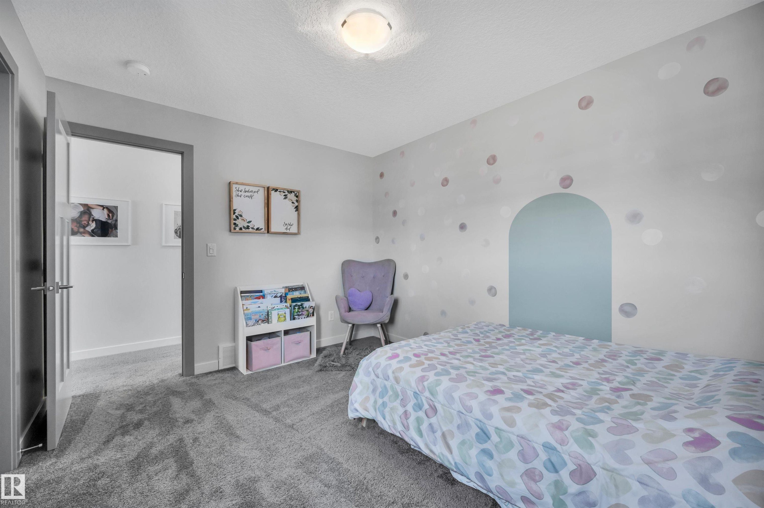 17632 77 Street, Edmonton, AB - Indoor Photo Showing Bedroom