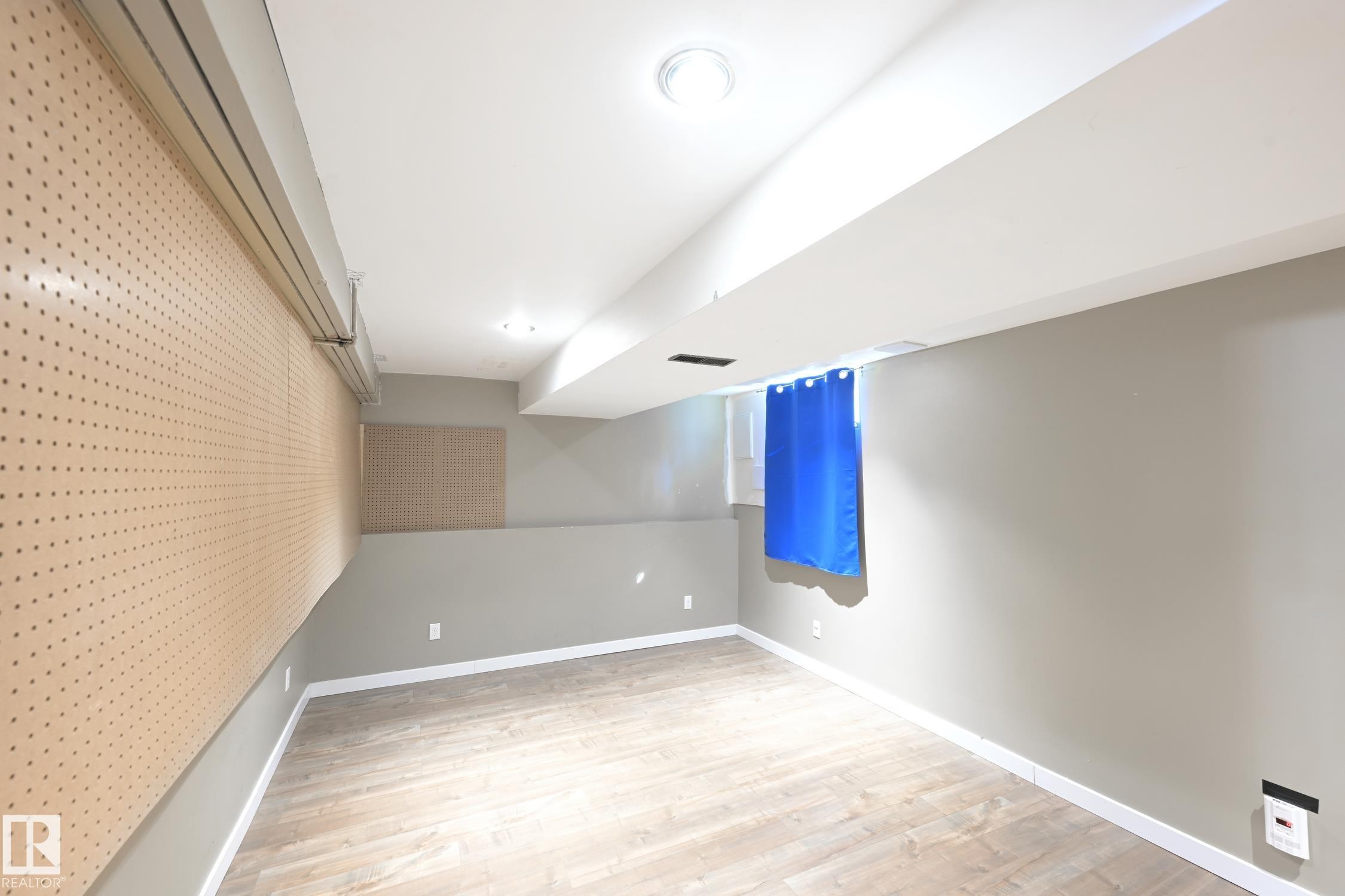 15 Glaewyn Es, St. Albert, AB - Indoor Photo Showing Other Room