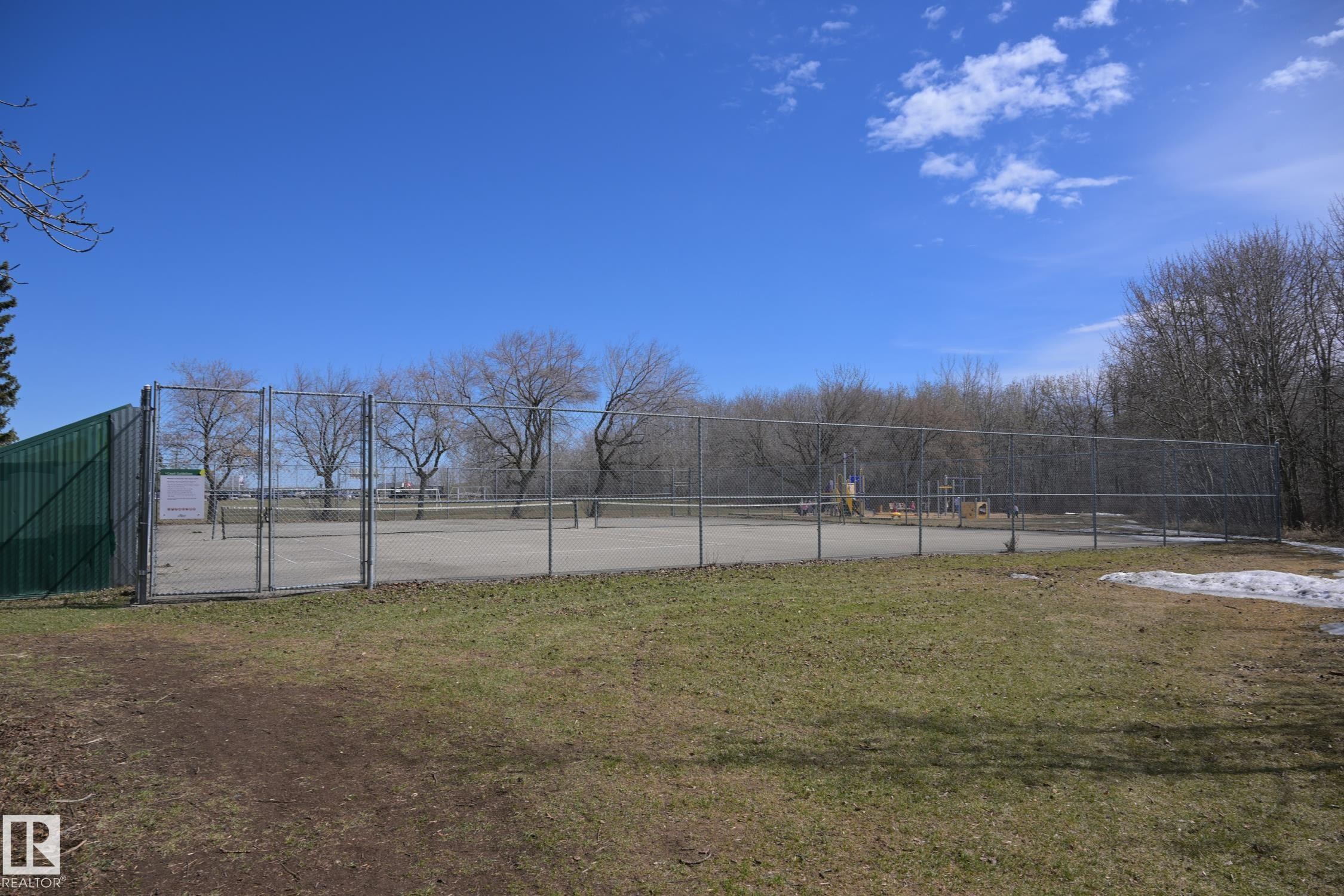 15 Glaewyn Es, St. Albert, AB - Outdoor