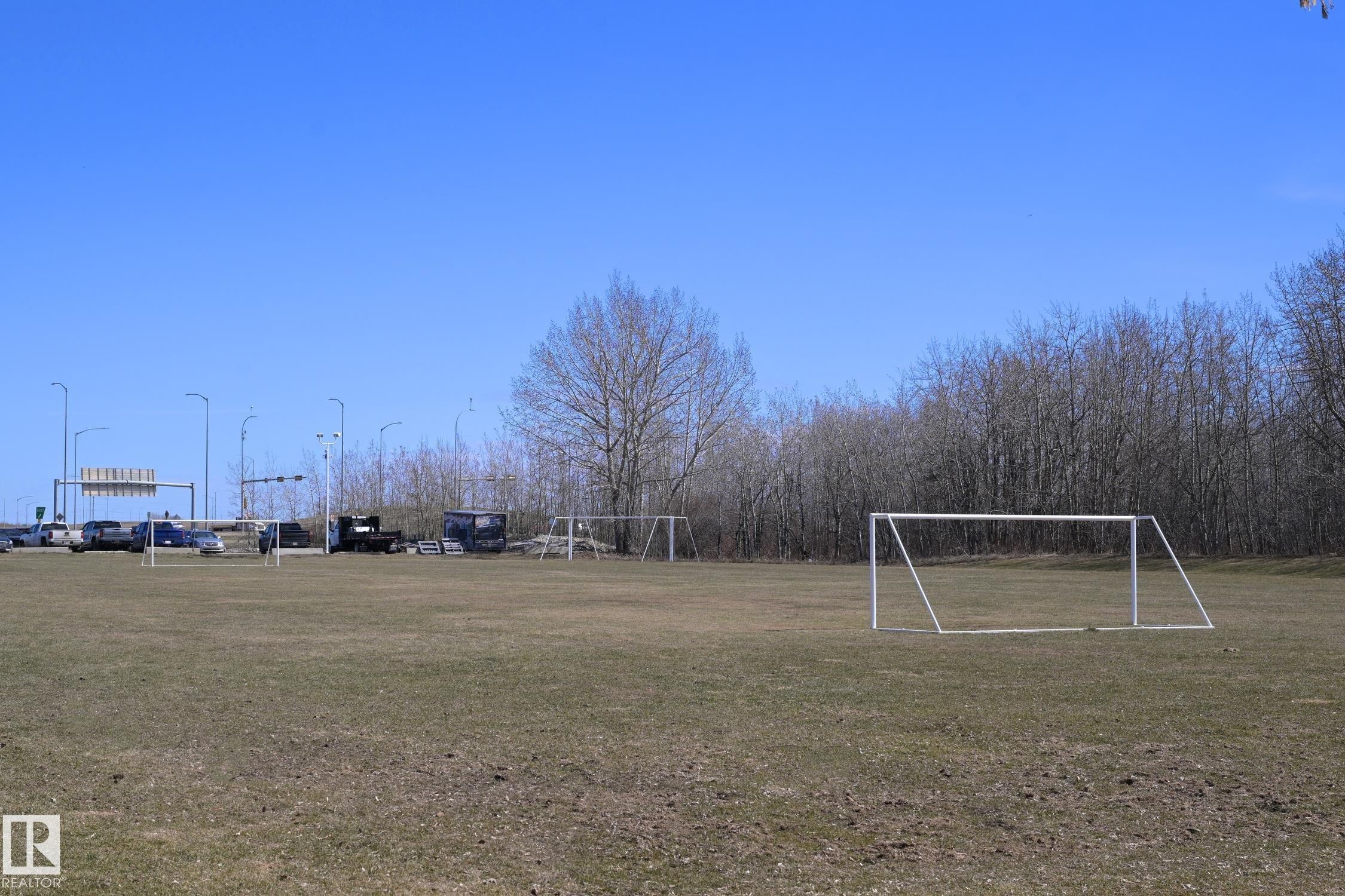 15 Glaewyn Es, St. Albert, AB - Outdoor