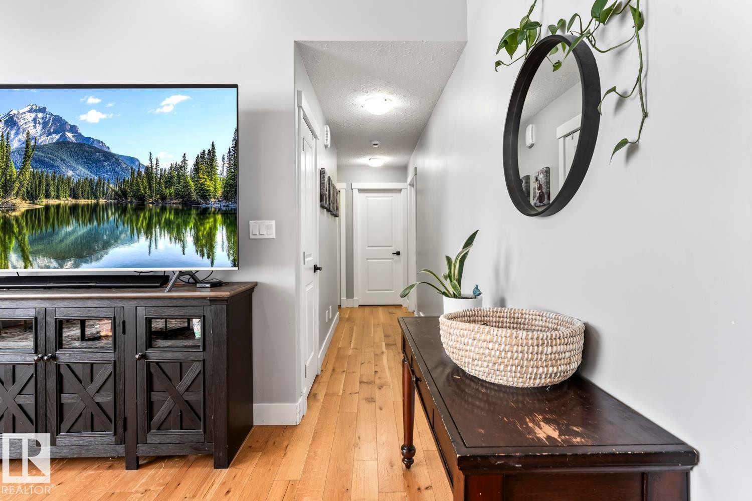 5706 Meadow Way, Cold Lake, AB - Indoor Photo Showing Other Room
