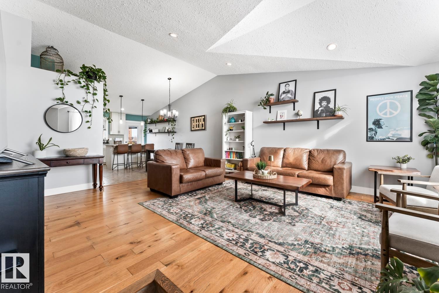 5706 Meadow Way, Cold Lake, AB - Indoor Photo Showing Living Room