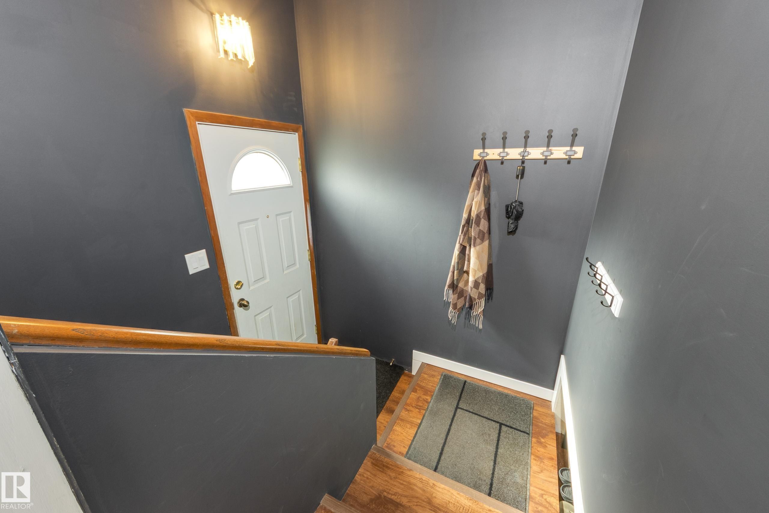 14227 74 Street, Edmonton, AB - Indoor Photo Showing Other Room