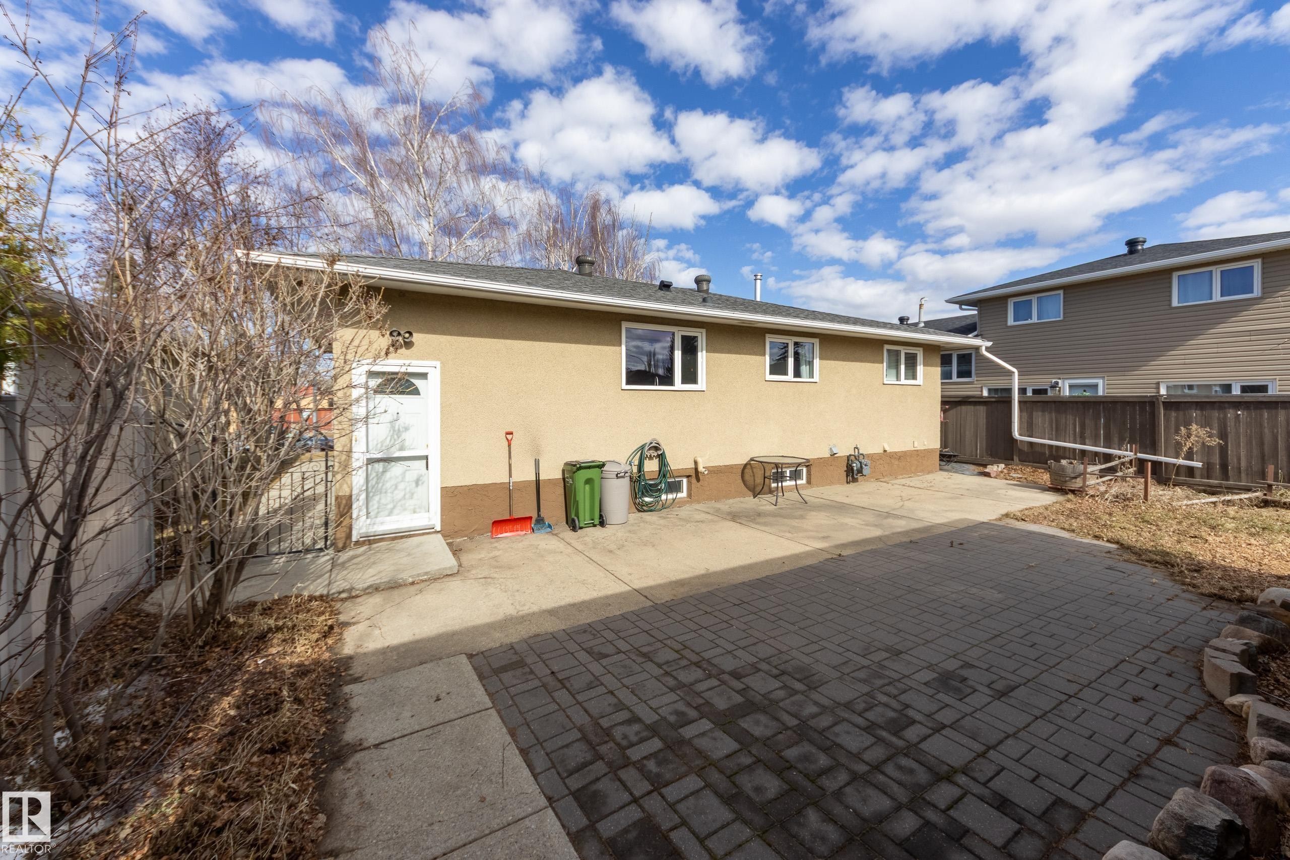 14227 74 Street, Edmonton, AB - Outdoor
