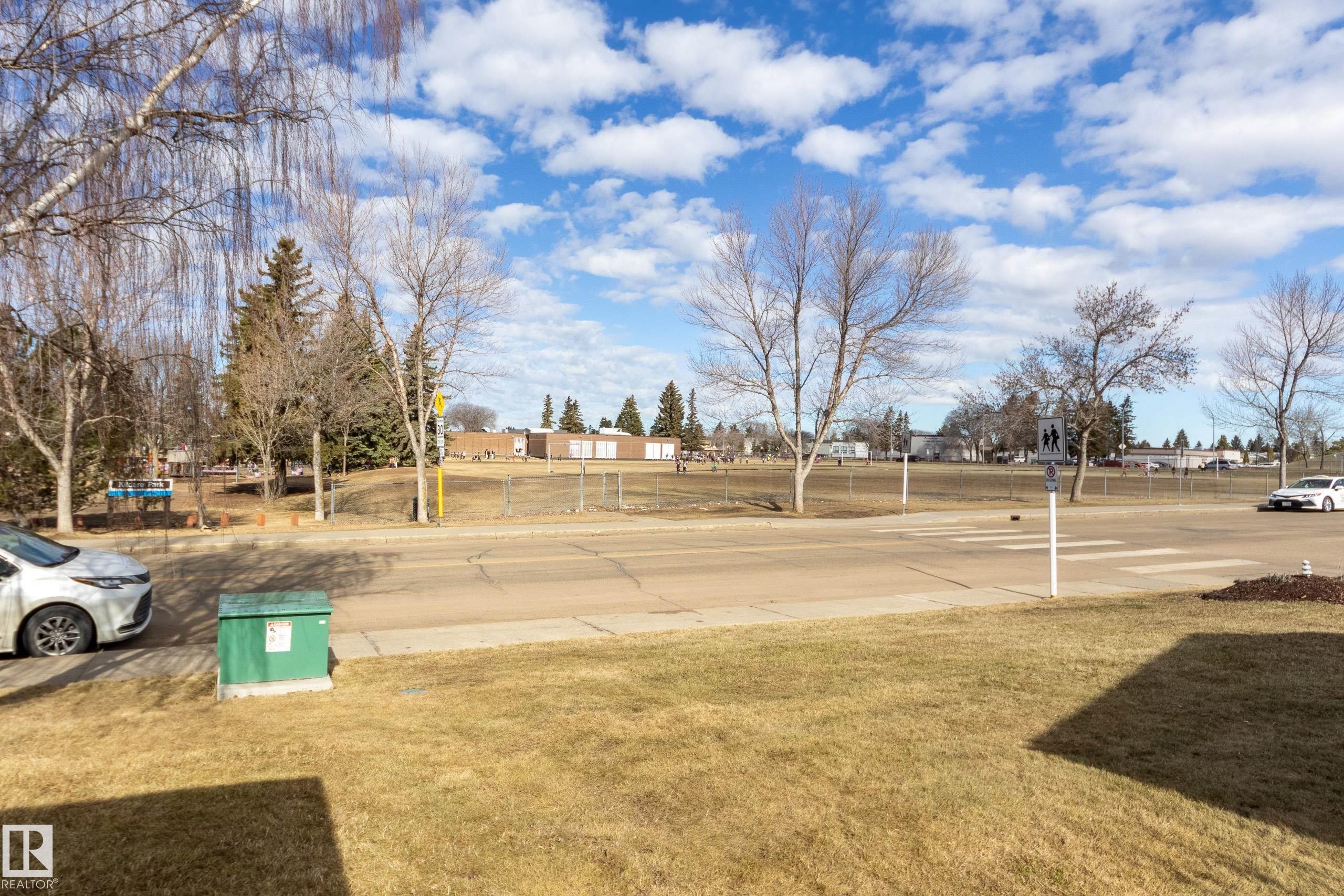 14227 74 Street, Edmonton, AB - Outdoor With View