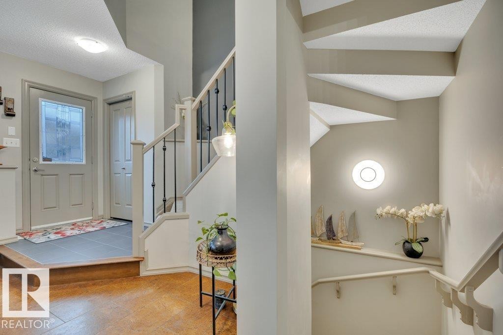 Leading to fully finished basement - 1611 63 Street, Edmonton, AB - Indoor Photo Showing Other Room