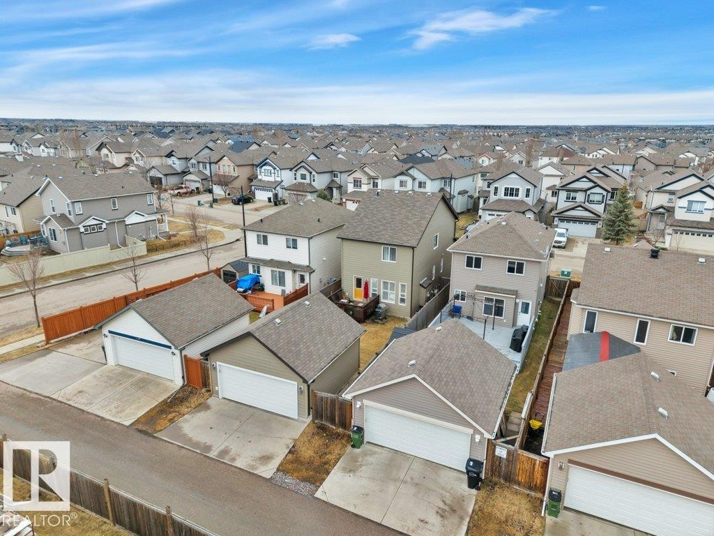 1611 63 Street, Edmonton, AB - Outdoor