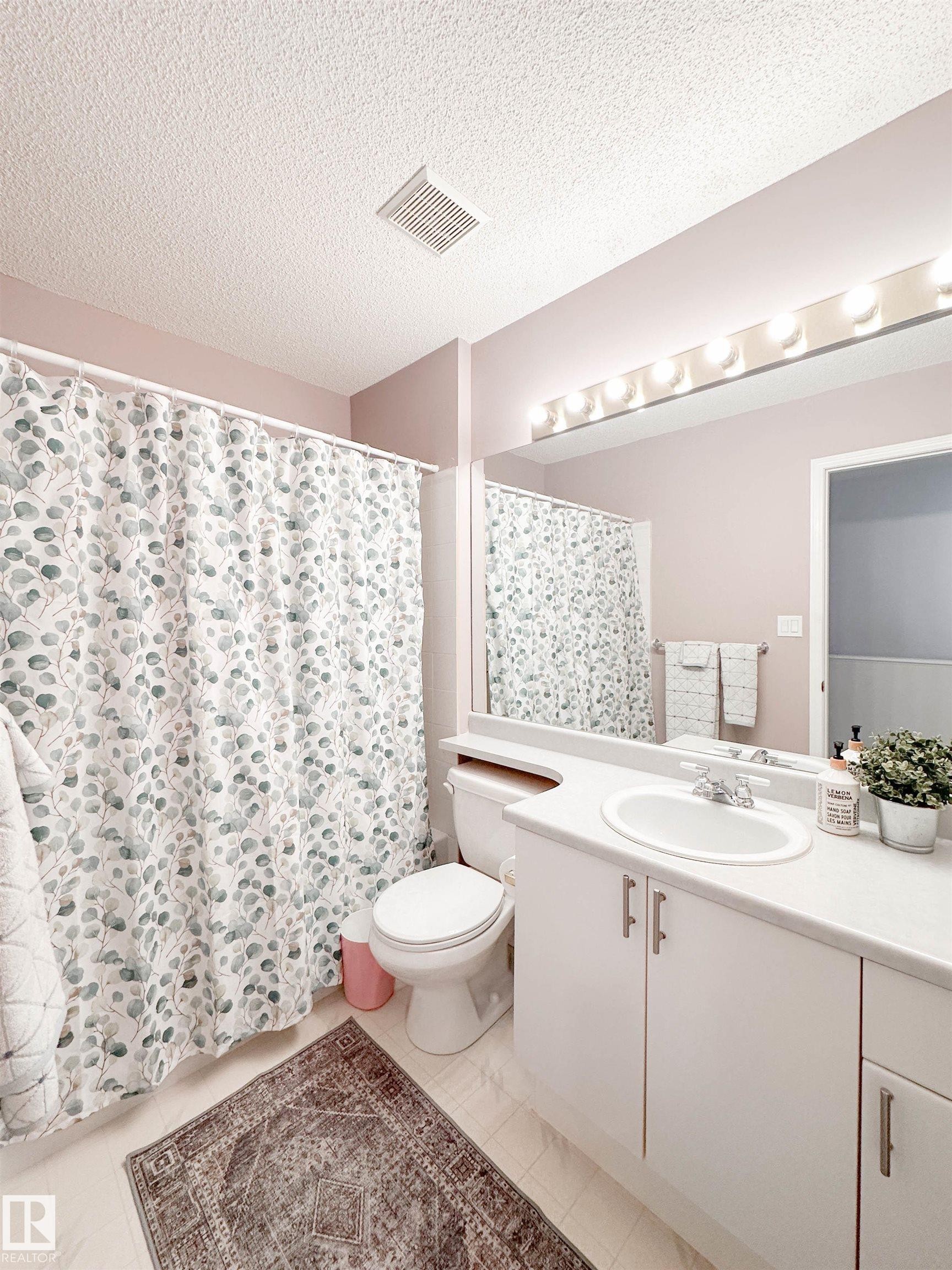 3 10 Devon Close, St. Albert, AB - Indoor Photo Showing Bathroom