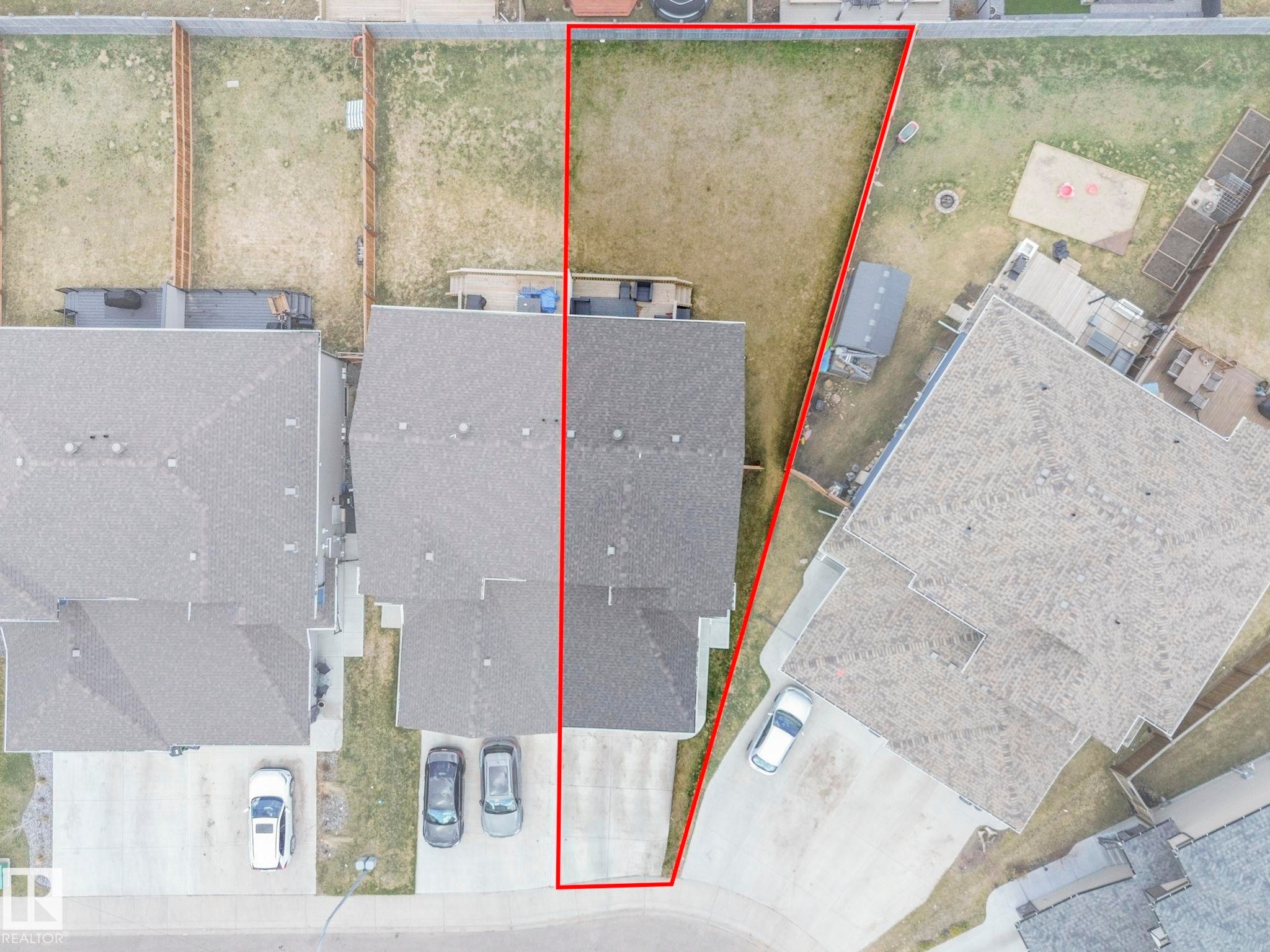 7808 174 Avenue, Edmonton, AB -