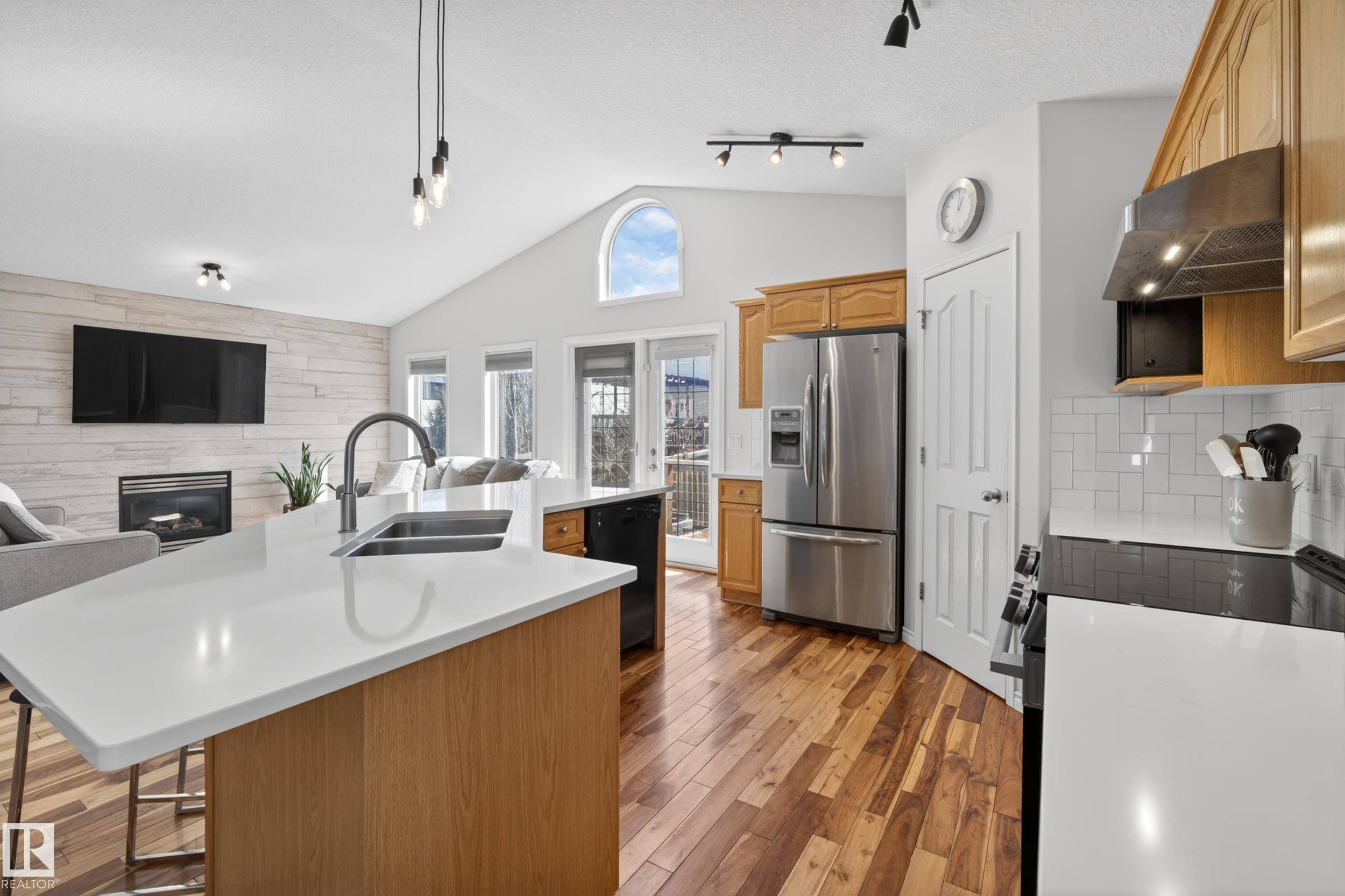339 Foxboro Drive, Sherwood Park, AB - Indoor Photo Showing Kitchen With Double Sink