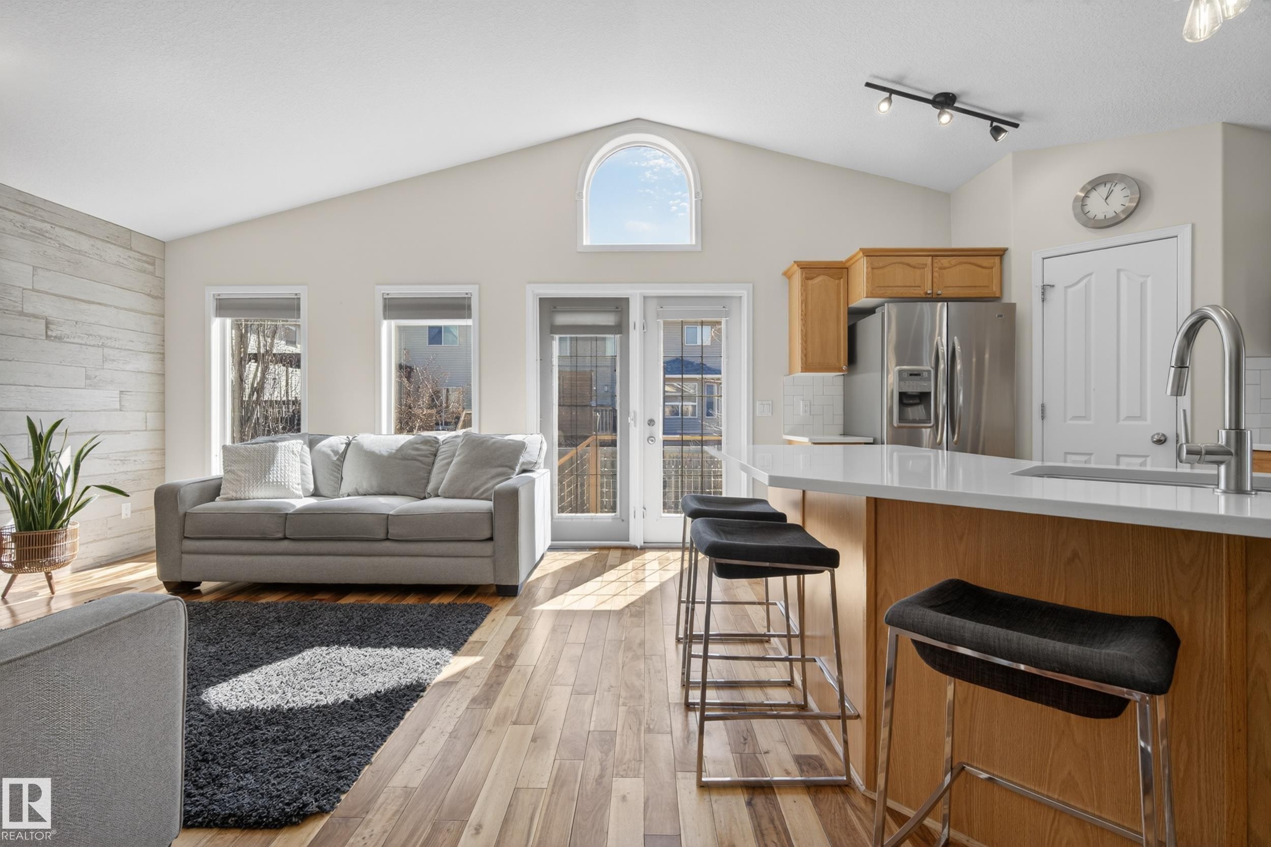 339 Foxboro Drive, Sherwood Park, AB - Indoor