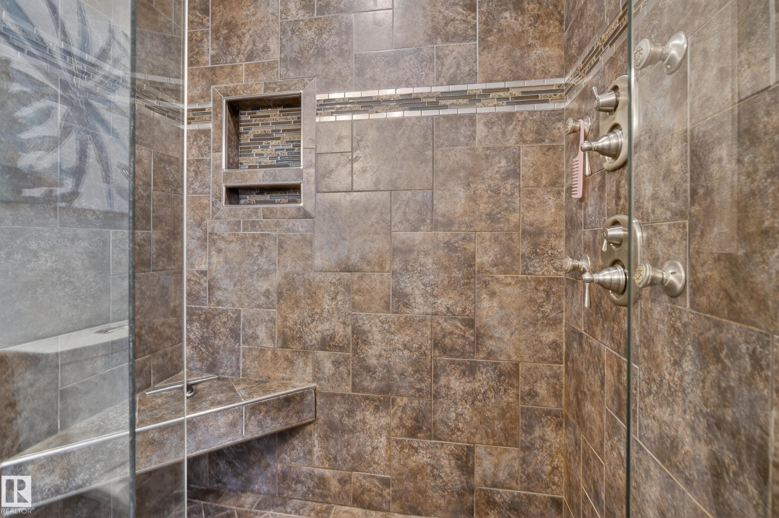 339 Foxboro Drive, Sherwood Park, AB - Indoor Photo Showing Bathroom