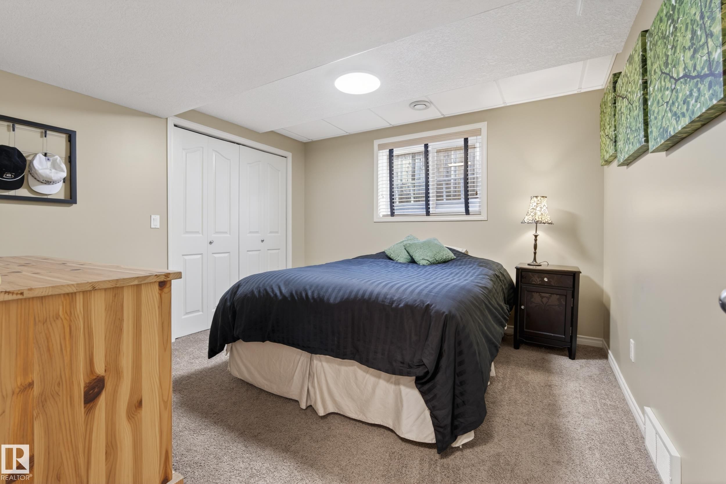 339 Foxboro Drive, Sherwood Park, AB - Indoor Photo Showing Bedroom