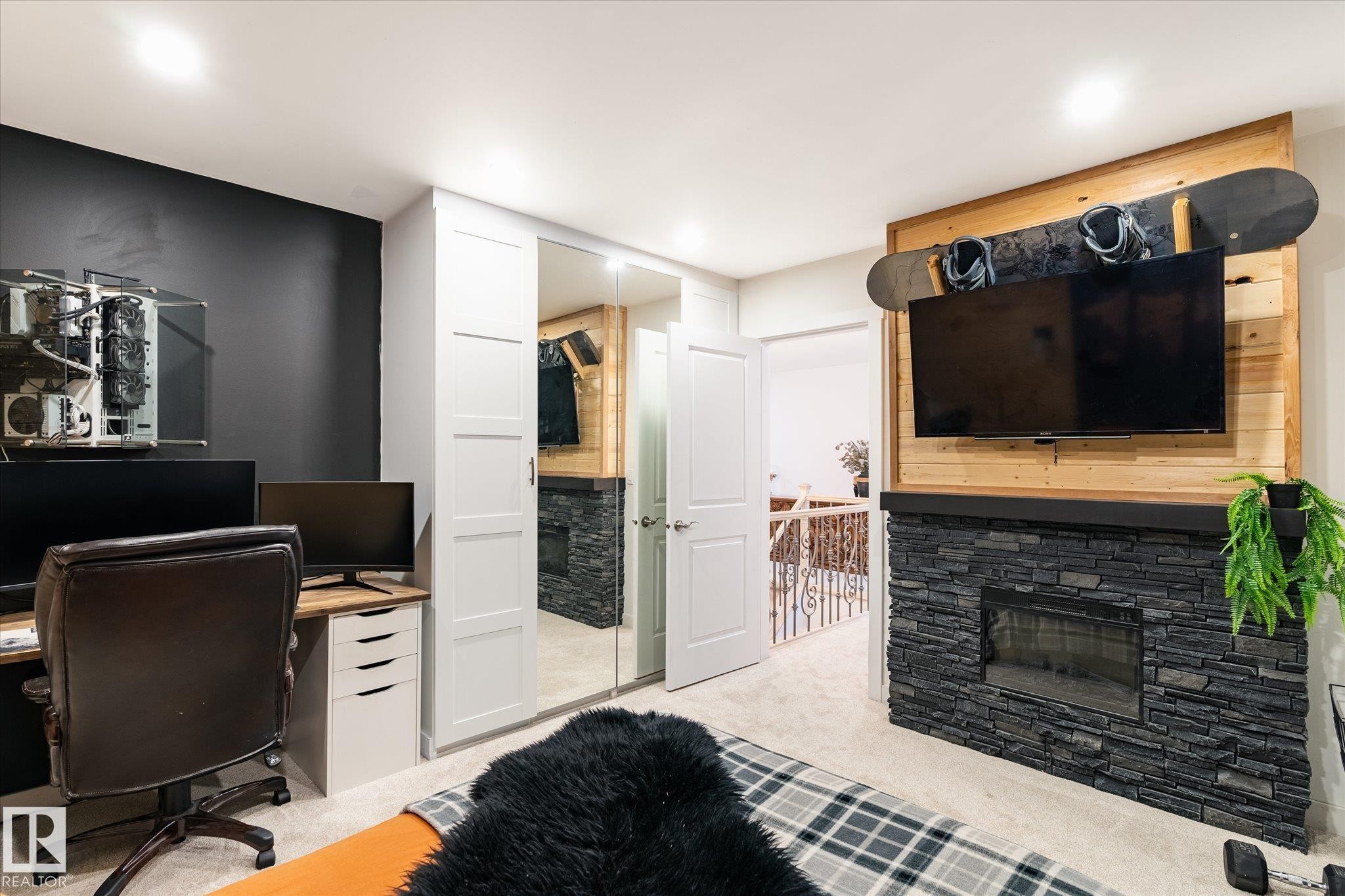 5016 44 Ave, Calmar, AB - Indoor Photo Showing Office With Fireplace