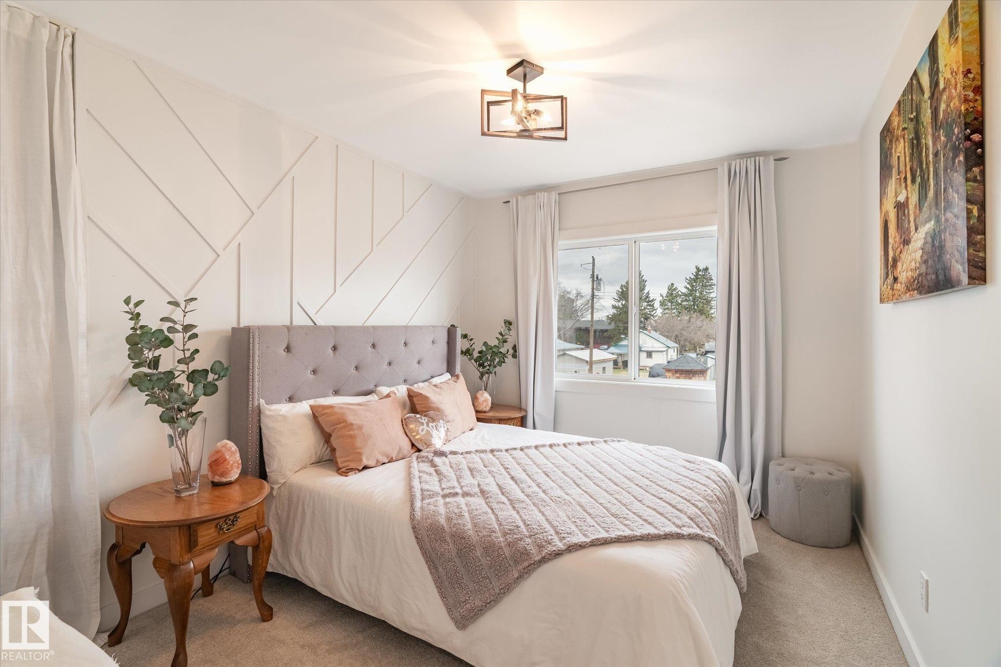 5016 44 Ave, Calmar, AB - Indoor Photo Showing Bedroom