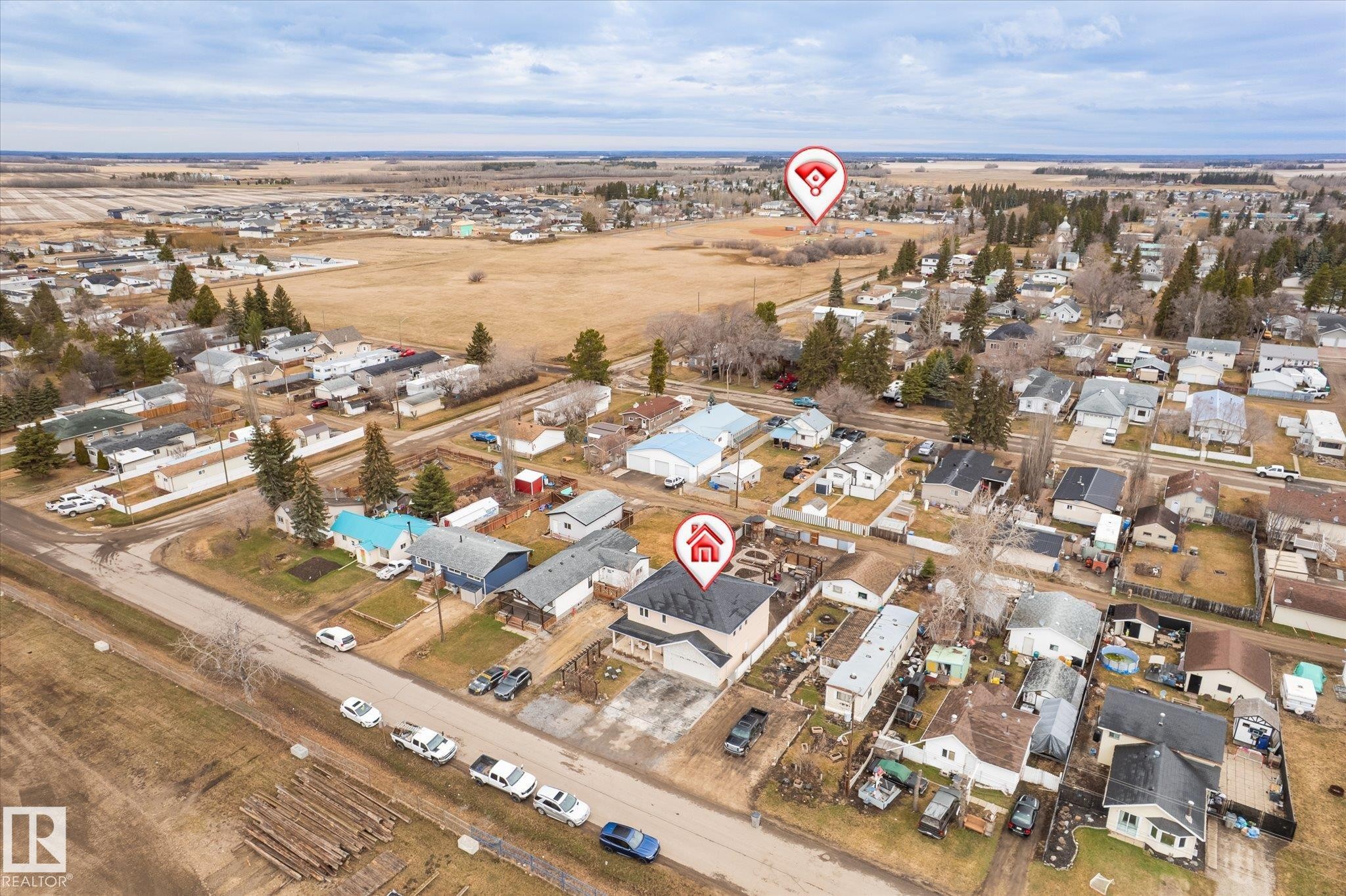 5016 44 Ave, Calmar, AB - Outdoor With View