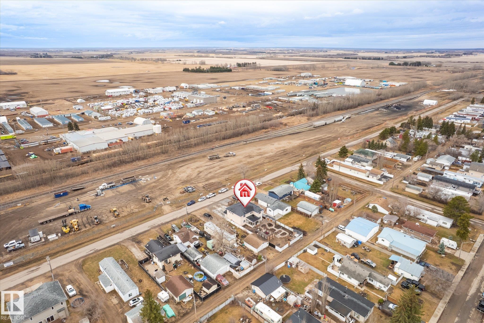 5016 44 Ave, Calmar, AB - Outdoor With View