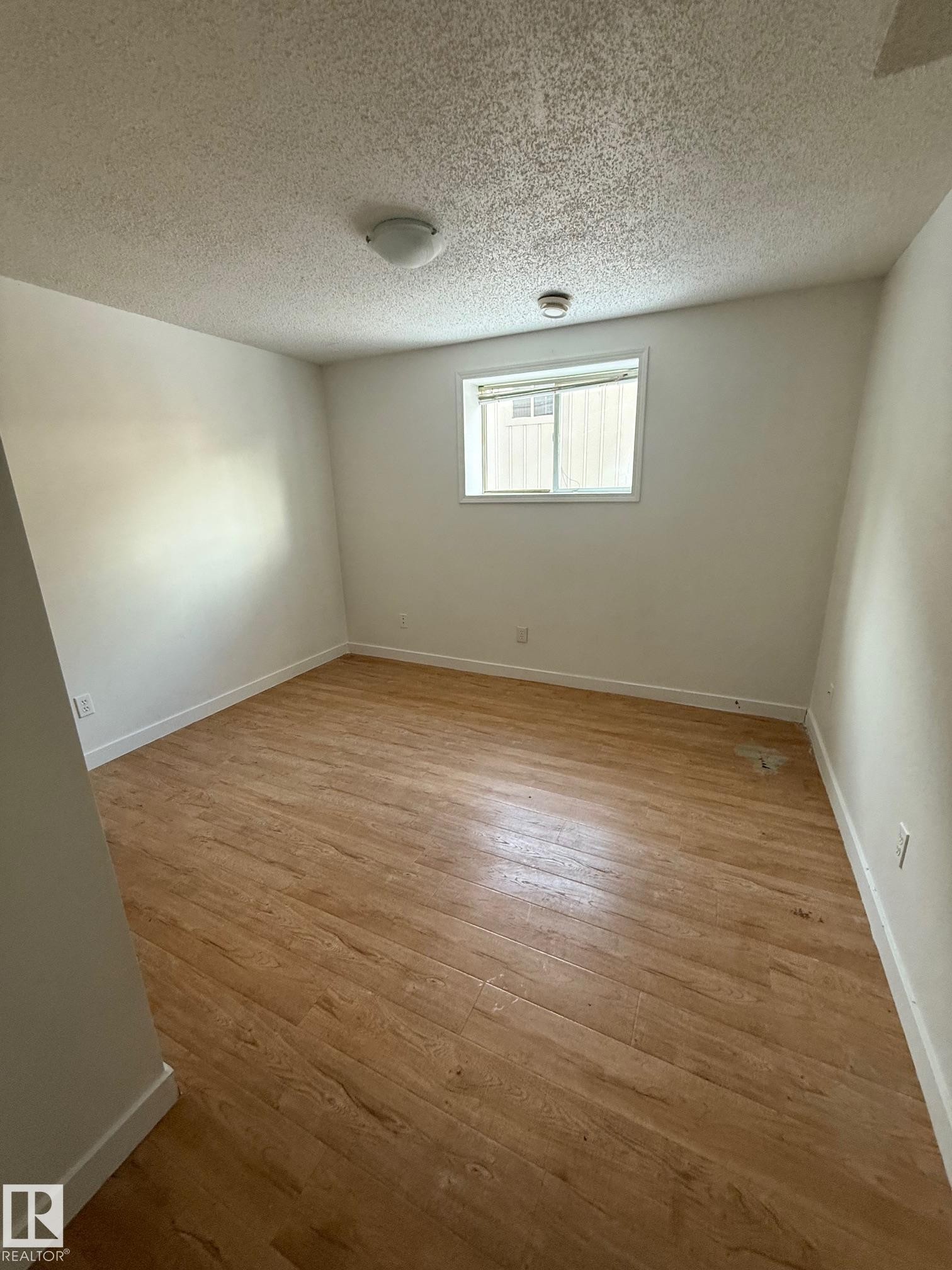 12005 95A Street, Edmonton, AB - Indoor Photo Showing Other Room