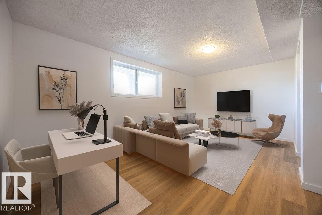 12822 123 Street, Edmonton, AB - Indoor Photo Showing Other Room