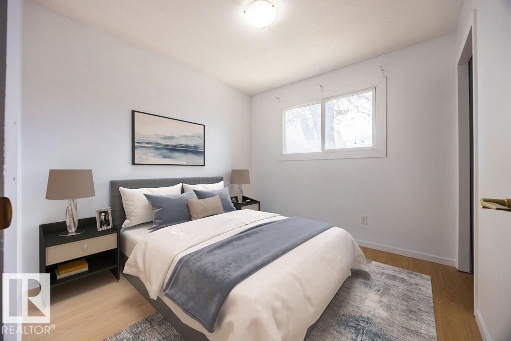 12822 123 Street, Edmonton, AB - Indoor Photo Showing Bedroom