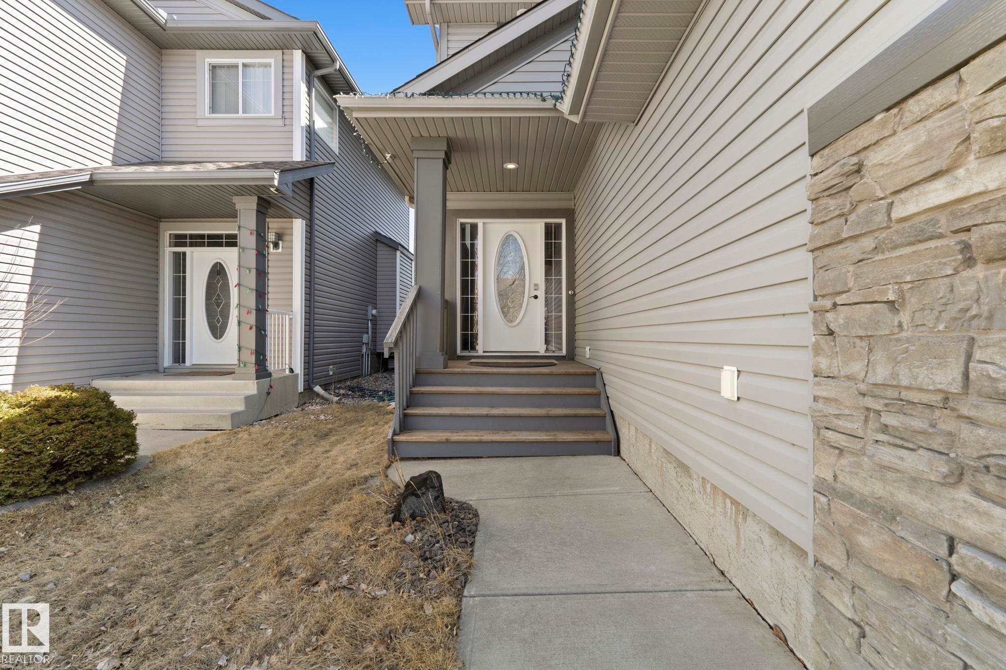 2011 126 Street, Edmonton, AB - Outdoor