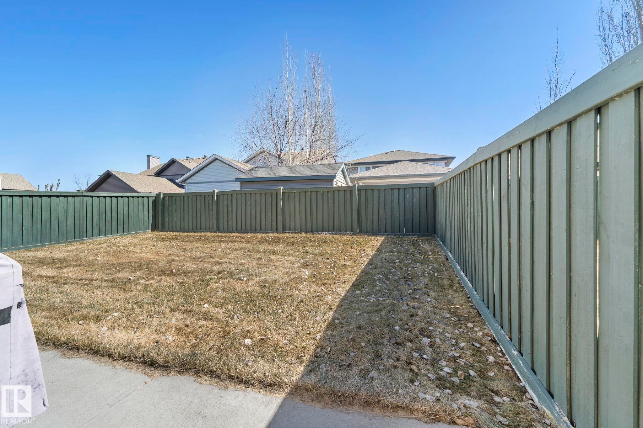 2011 126 Street, Edmonton, AB - Outdoor