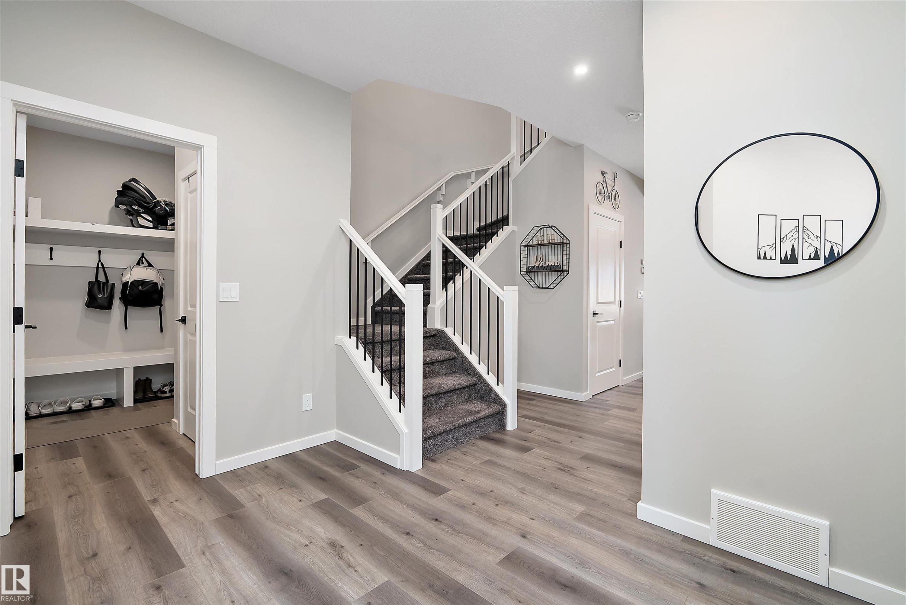 46 Chelles Wynd, St. Albert, AB - Indoor Photo Showing Other Room