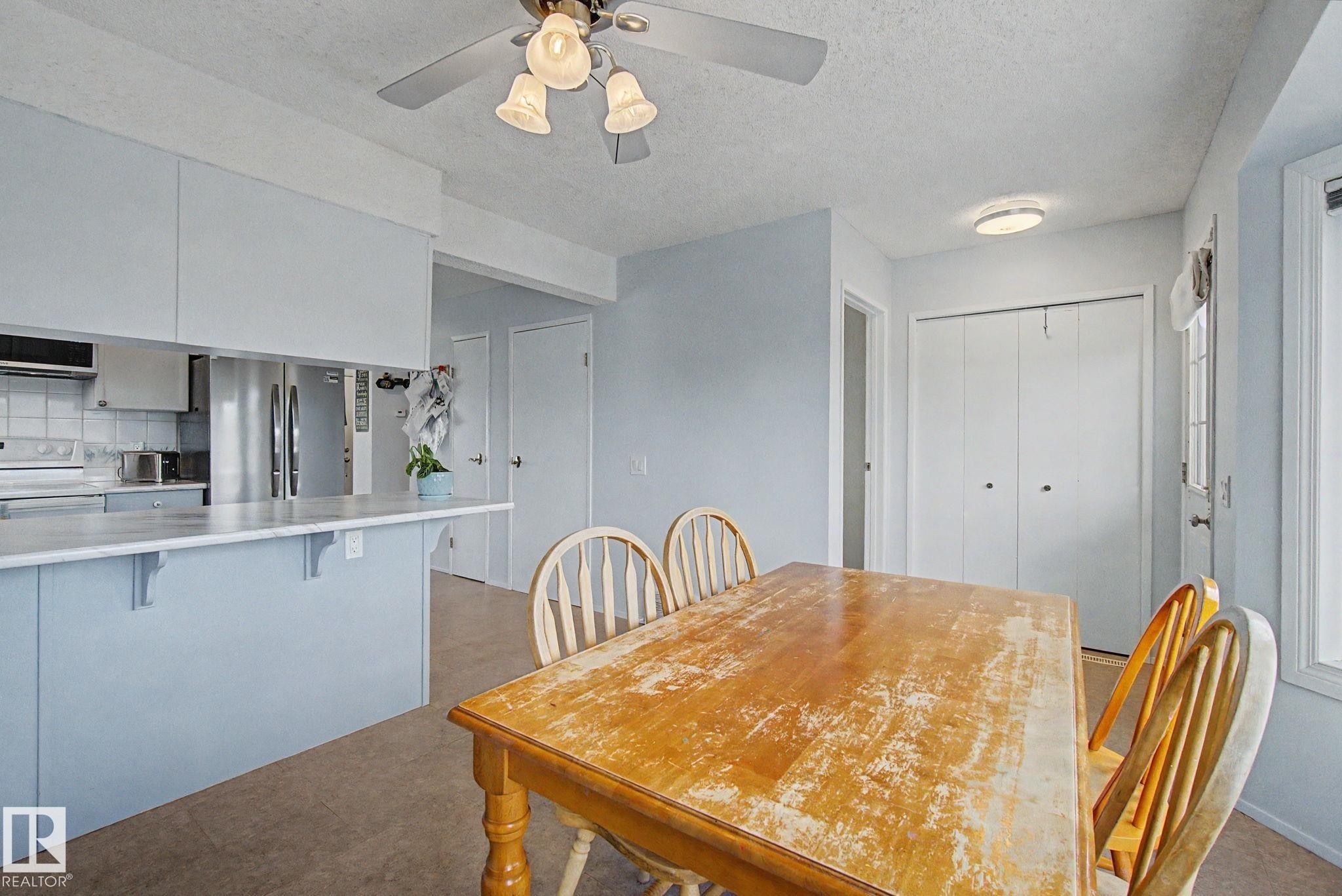 141 5 Aberdeen Way, Stony Plain, AB - Indoor