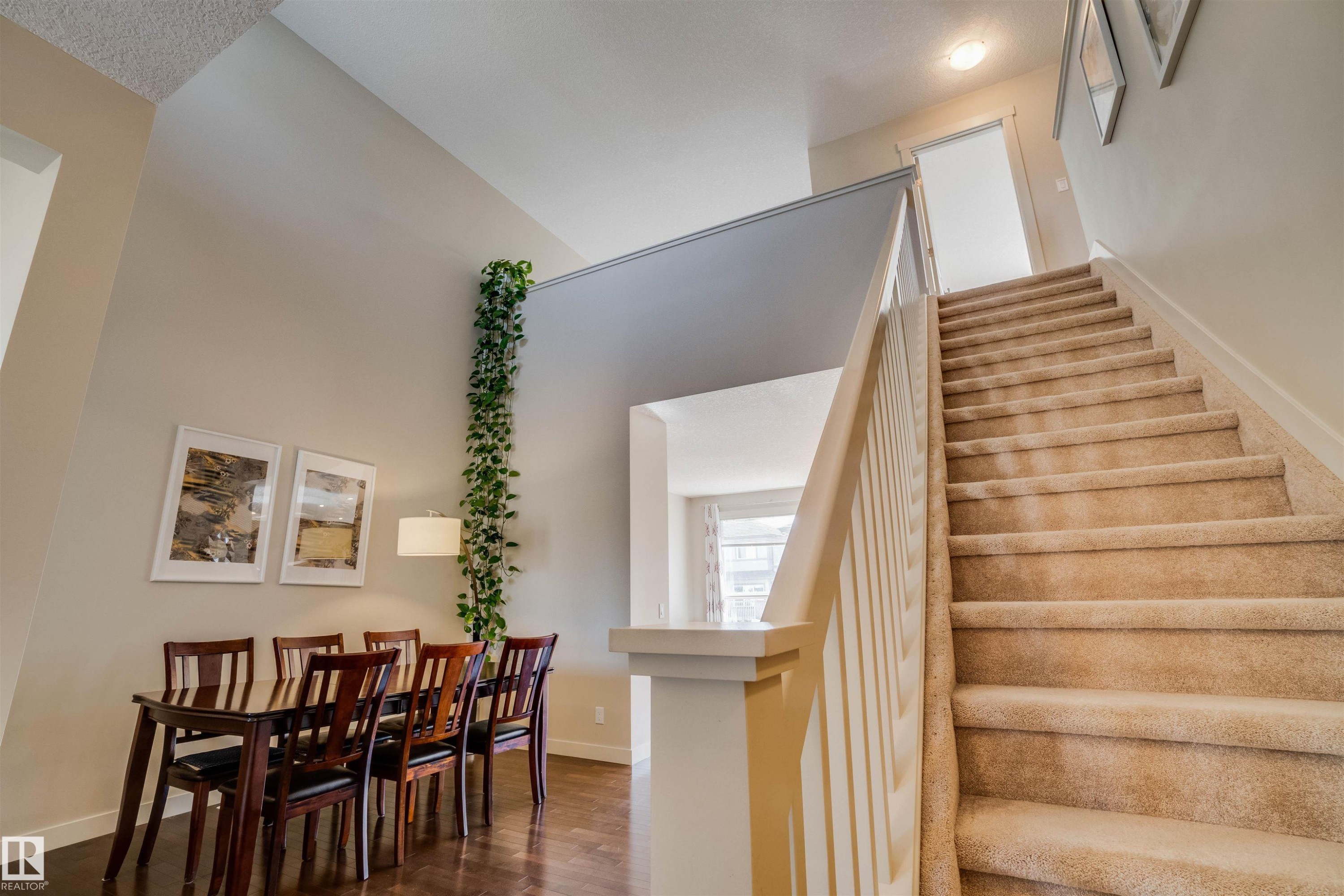 3843 Agar Green, Edmonton, AB - Indoor Photo Showing Other Room