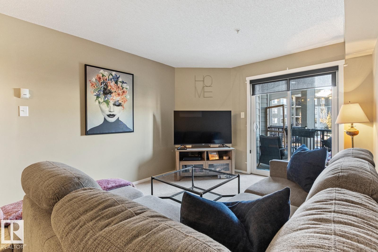 208 18122 77 Street, Edmonton, AB - Indoor Photo Showing Living Room