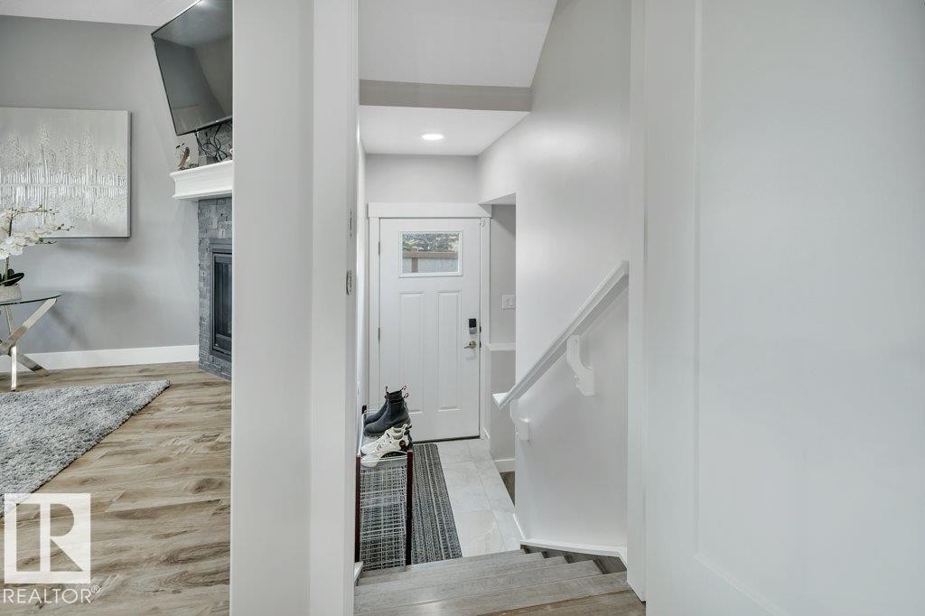 100 Aston Bend, Leduc, AB - Indoor Photo Showing Other Room