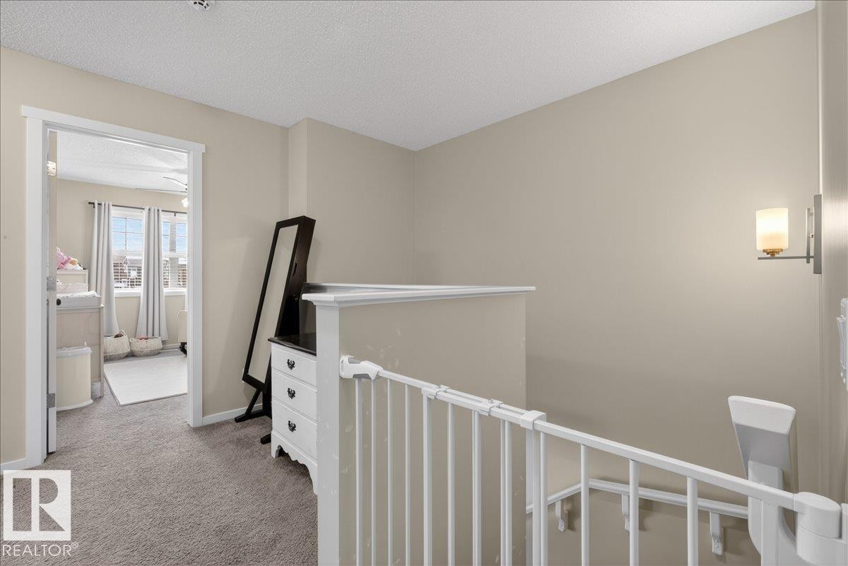 2530 Orchards Way, Edmonton, AB - Indoor Photo Showing Other Room