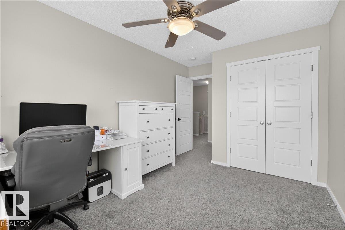 2530 Orchards Way, Edmonton, AB - Indoor