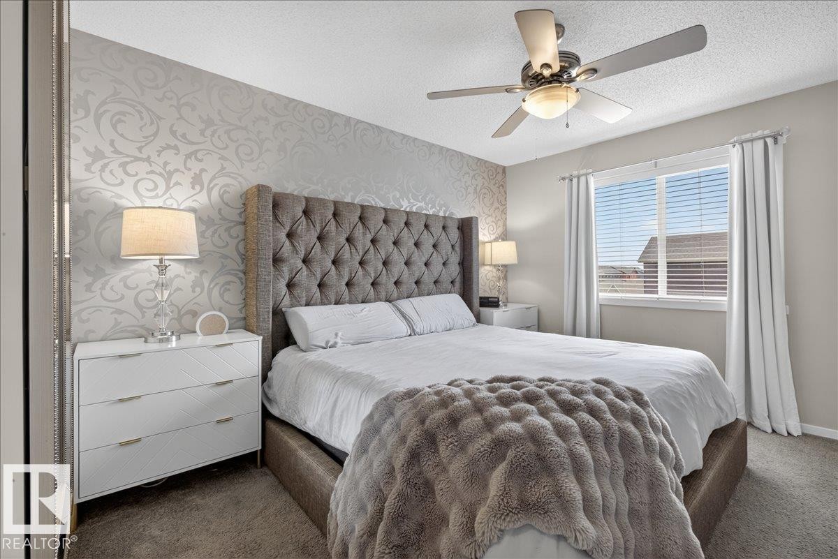 2530 Orchards Way, Edmonton, AB - Indoor Photo Showing Bedroom