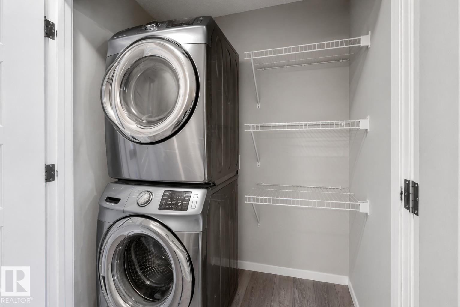 2530 Orchards Way, Edmonton, AB - Indoor Photo Showing Laundry Room