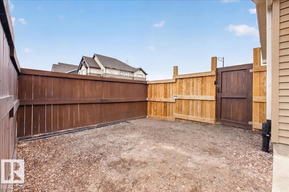 2530 Orchards Way, Edmonton, AB - Outdoor